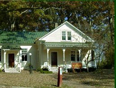 Cozy Schoolhouse